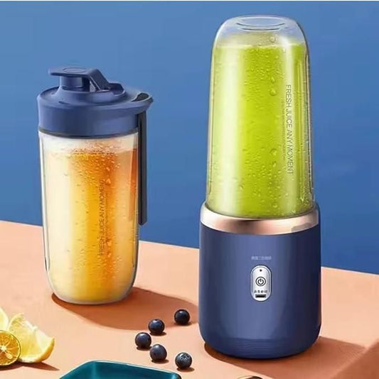 Small Portable Juicer – USB Rechargeable Mini Blender for Juices & Smoothies (Compact & Travel-Friendly, 410g)