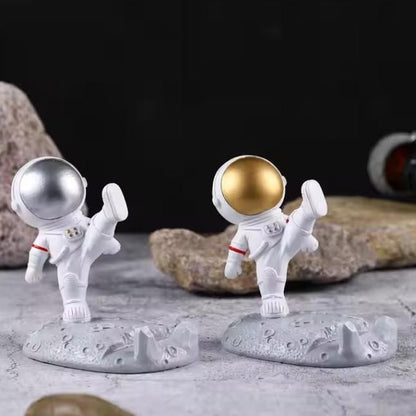 Nordic Style Astronaut Mobile Phone Stand – Unique Desktop Holder for Smartphones (Random Color, 200g)